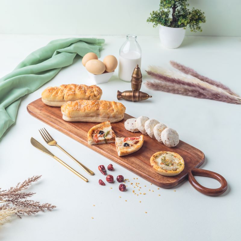 Teardrop Handle Serving Board